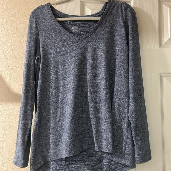 American Eagle Outfitters Tops - American Eagle Outfitters Gray Asymmetrical Long Sleeve Tee